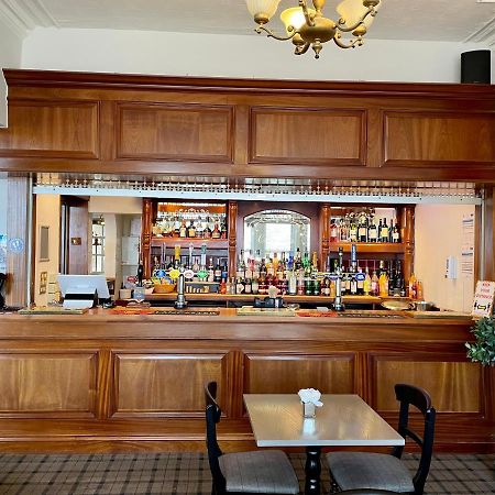The Clarendon Hotel มอร์คัมบ์ ภายนอก รูปภาพ